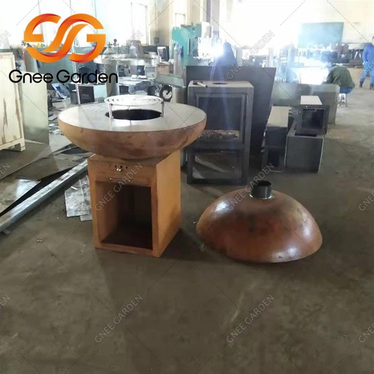 كورتن ستيل في الفناء الخلفي للشواء