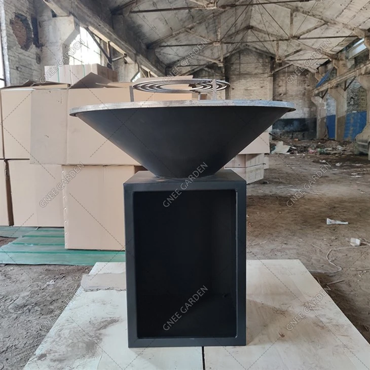 Corten Steel BBQ Charcoal Grill For Outdoor Cooking